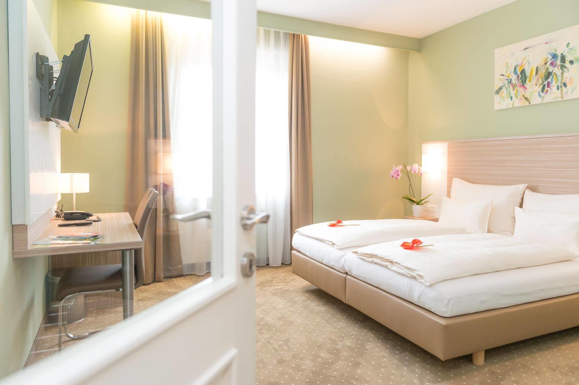 Hotel Raffel Jennersdorf Екстериор снимка